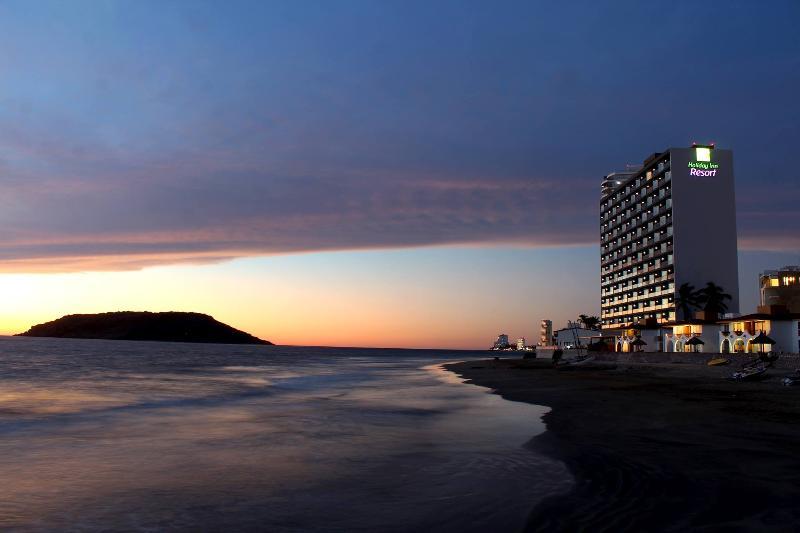 Holiday Inn Resort Mazatlan, An Ihg Hotel Exterior photo